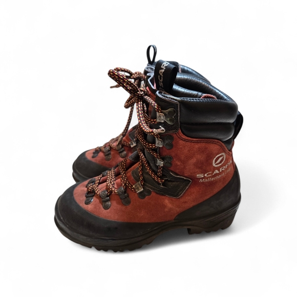 Scarpa Red and Black Women's Hiking Boots - Picture 2 of 7